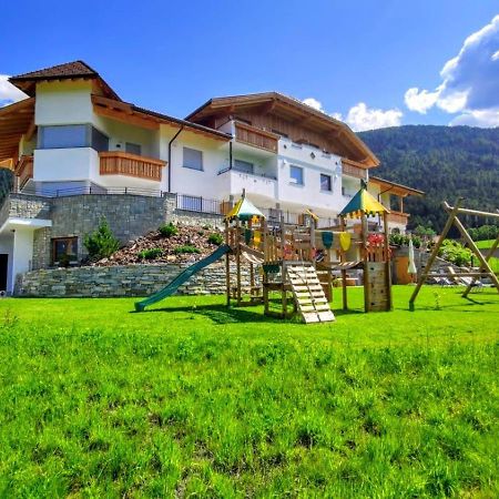 Residence Stefansdorf Brunico Ngoại thất bức ảnh